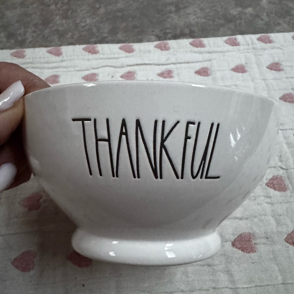 Rae Dunn White 'Thankful' Bowl